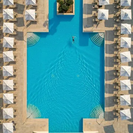 Amada Colossos Luxury Hotel