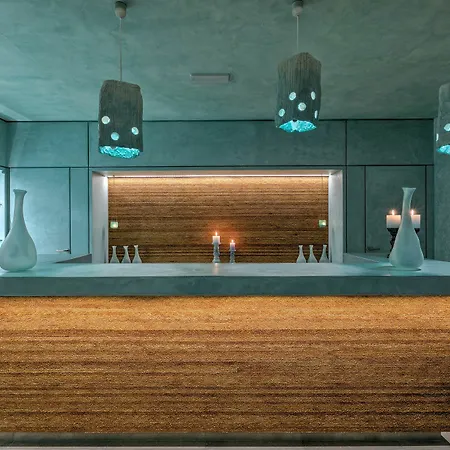 Amada Colossos Luxury Hotel 4*